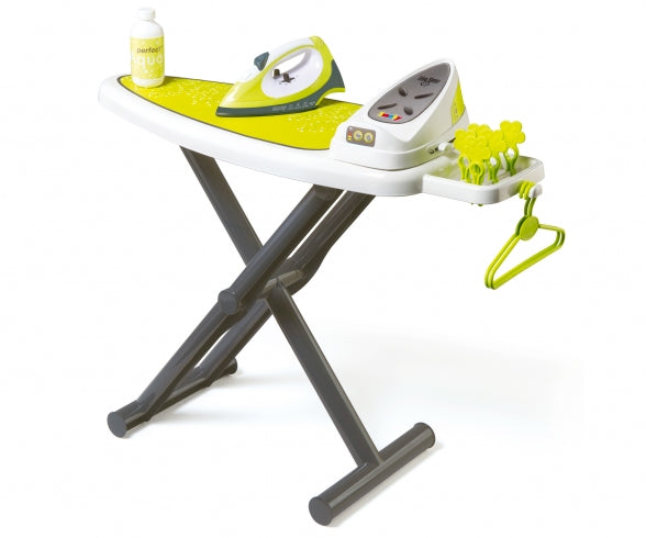 SMOBY Ironing Board + Steam Iron